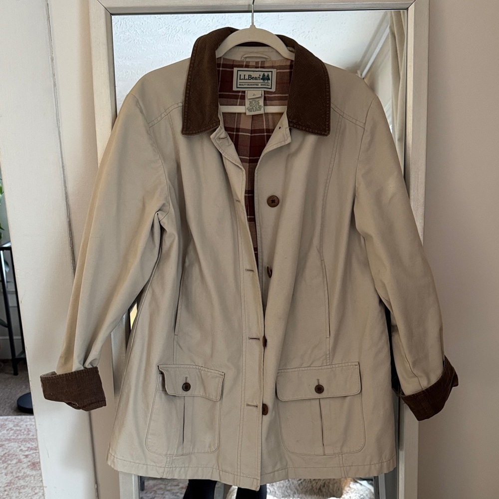 Trendy L.L. Bean Barn Jacket - beige and brown corduroy
